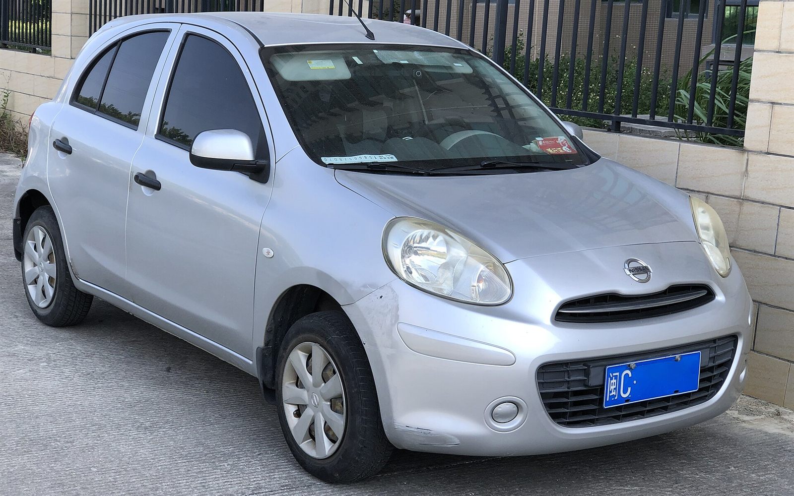 Nissan March Mecánico